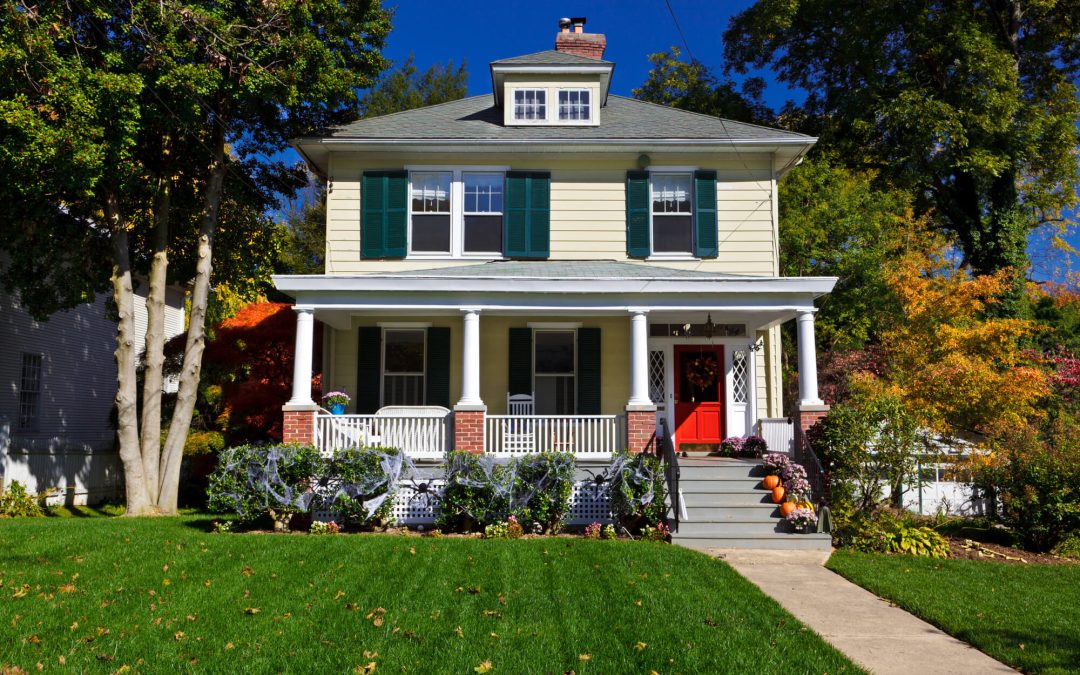 Simple Tips Improve Your Fall Curb Appeal